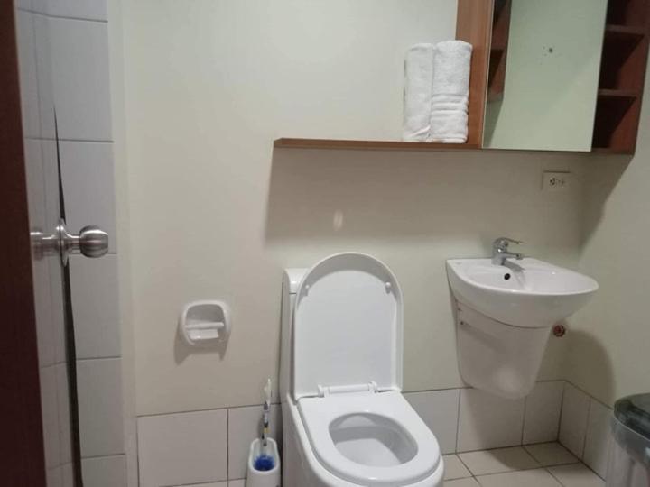 Horizon 101 A4 Near Robinson Mall Free Pool Wifi Cebu Exterior photo