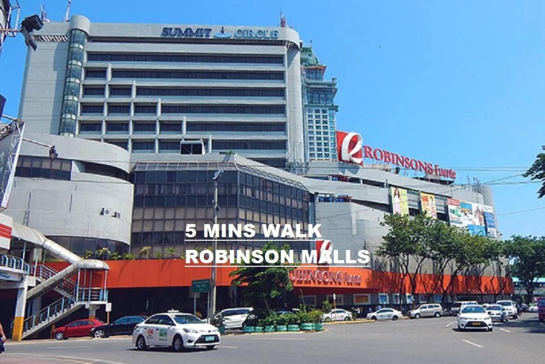 Horizon 101 A4 Near Robinson Mall Free Pool Wifi Cebu Exterior photo